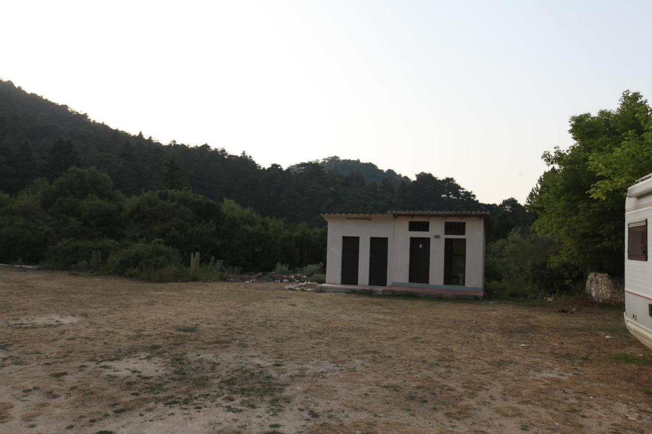 Hamiti Camping Center Dukat Екстер'єр фото